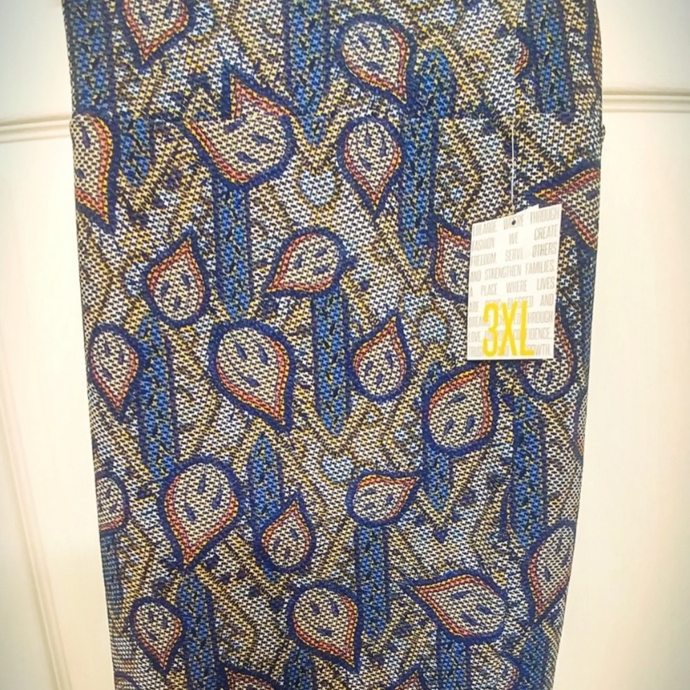 3/$20 Lularoe Cassie 3x